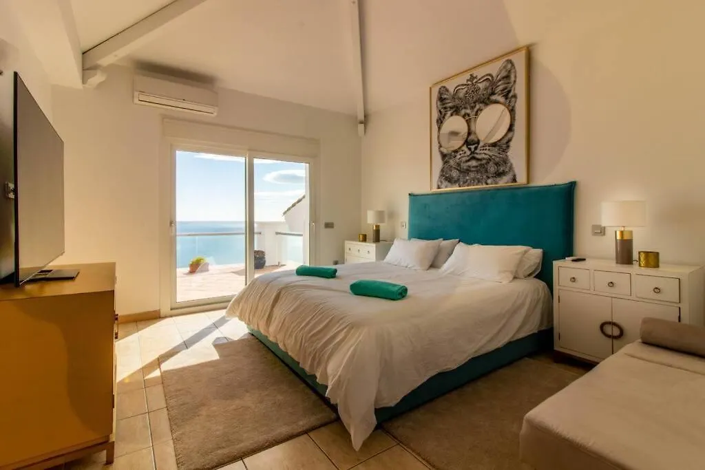 Magnifica Villa Cerca Sotogrande Con Vista Mar Excepcional Manilva
