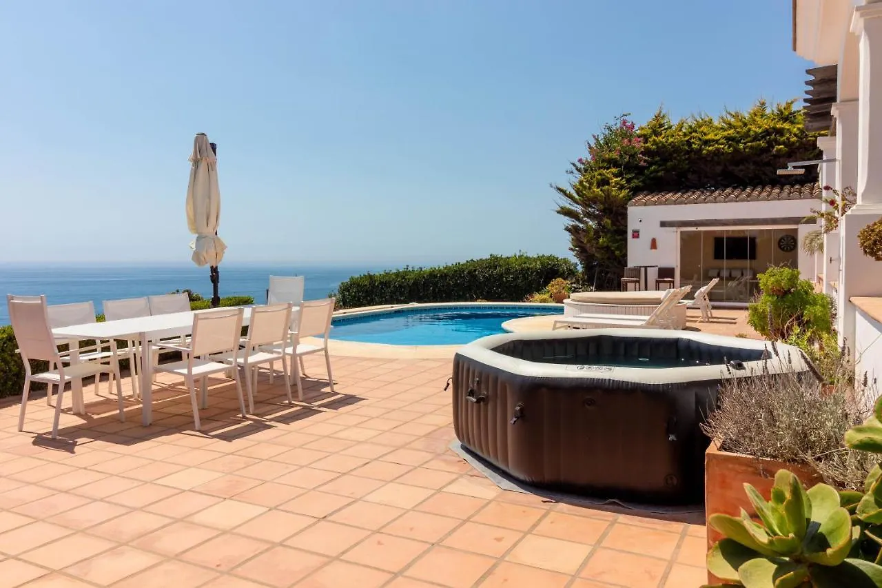Magnifica Villa Cerca Sotogrande Con Vista Mar Excepcional Manilva