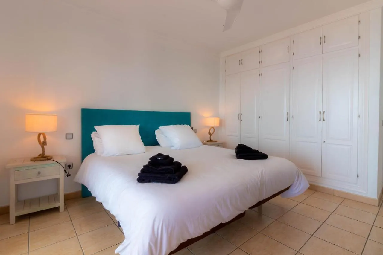 Magnifica Villa Cerca Sotogrande Con Vista Mar Excepcional Manilva
