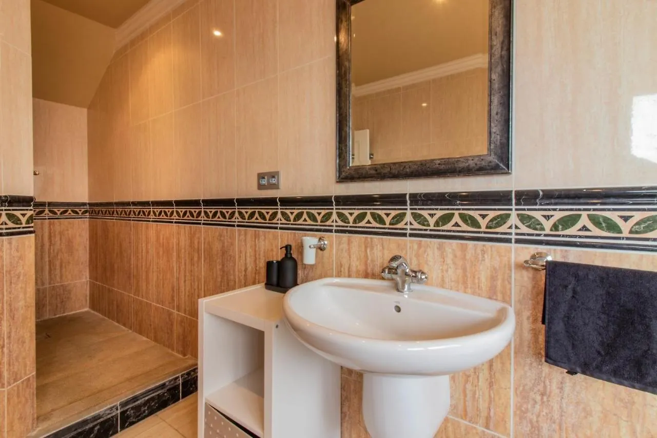 Magnifica Villa Cerca Sotogrande Con Vista Mar Excepcional 마닐바 스페인